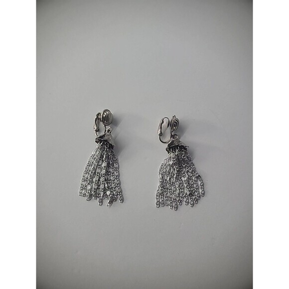 Vintage Earrings Clip On Silver Tone Chain Tassels Drop Dangle Jewelry Costume - Picture 6 of 10